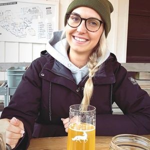 Meet your Posher, Kayla